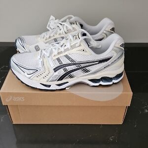 ASICS White and Black Running Shoes